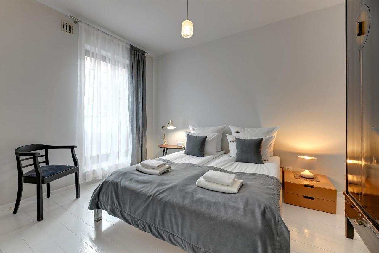 Szafarnia Marina, City Center & Free Parking By Downtown Apartments กดัญสก์ ภายนอก รูปภาพ